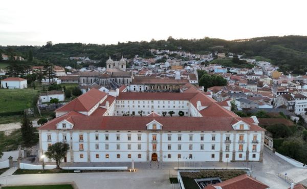 MONTEBELO MOSTEIRO DE ALCOBAÇA HISTORIC HOTEL 5*